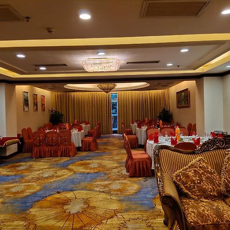 Maoming International Hotel Exterior foto