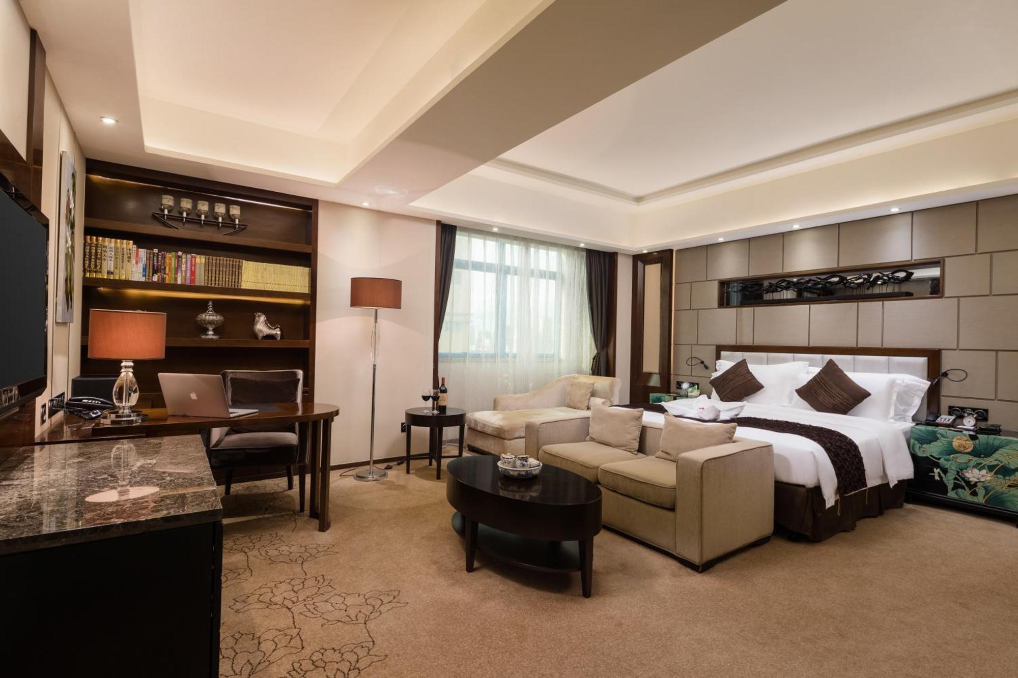 Maoming International Hotel Exterior foto