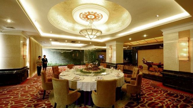Maoming International Hotel Restaurante foto